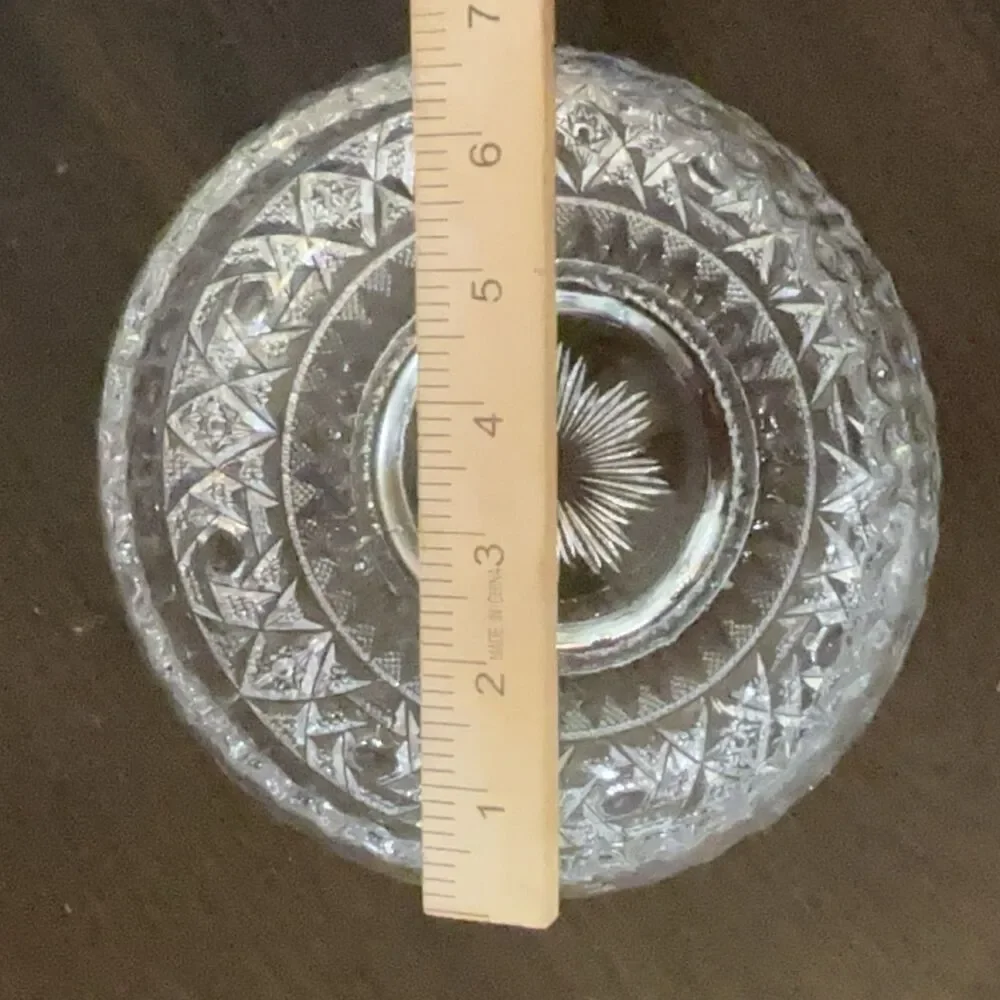 L.E. Smith Clear Cut Glass Decorative Bowl Starburst Sawtooth Rim 6
